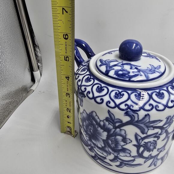 Vtg Blue White Porcelain Teapot Bombay Co Chinoiserie China Ceramic Porcelain - Picture 9 of 12